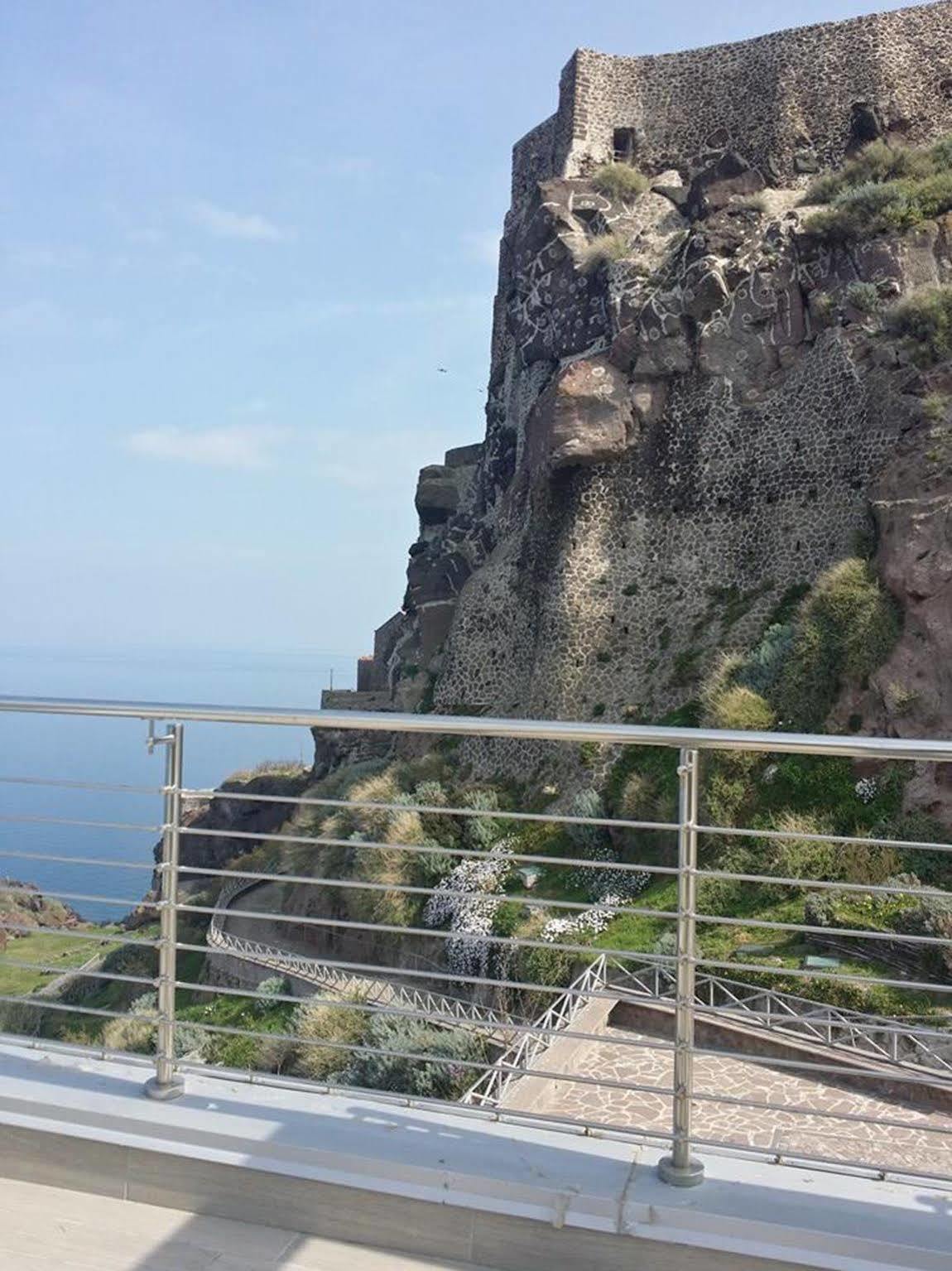 Residenza Miramare Aparthotel Castelsardo Eksteriør bilde